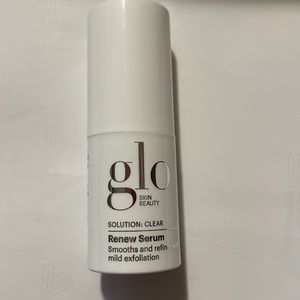 ⭐️Brand New Glo Skin Beauty Renew Serum M225